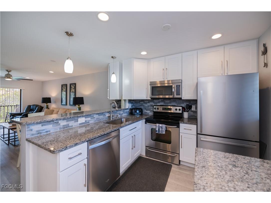 4790 S Cleveland Avenue #2105 Fort Myers FL 33907 2025017360 image5