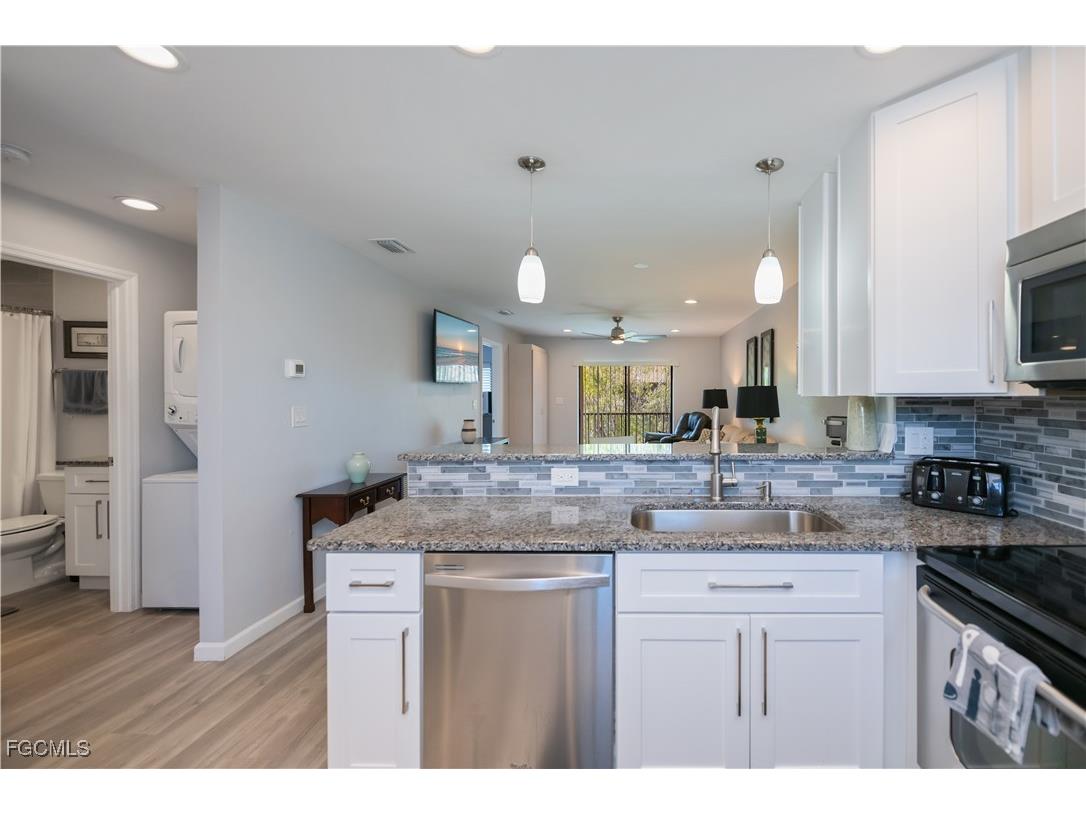 4790 S Cleveland Avenue #2105 Fort Myers FL 33907 2025017360 image6