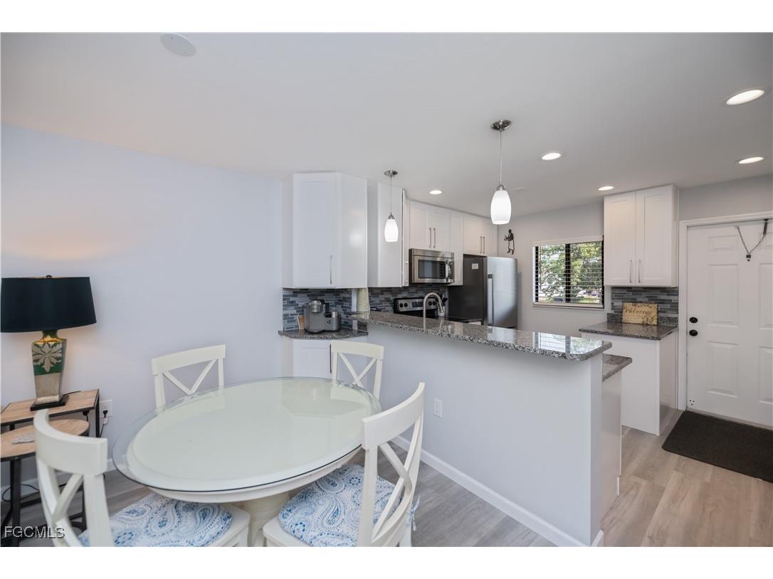 4790 S Cleveland Avenue #2105 Fort Myers FL 33907 2025017360 image7