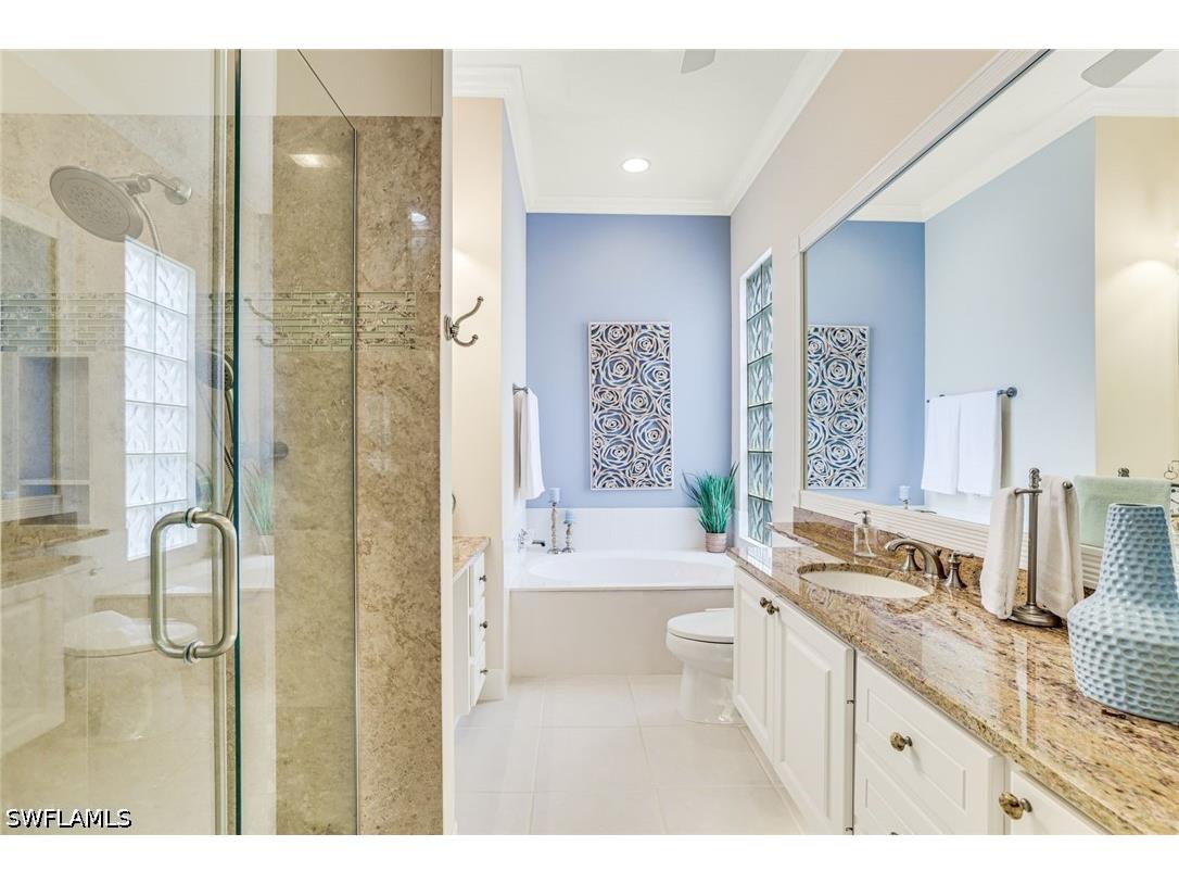 4796 Martinique Way Naples FL 34119 226013756 image10