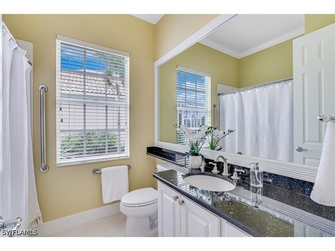 4796 Martinique Way Naples FL 34119 226013756 image16
