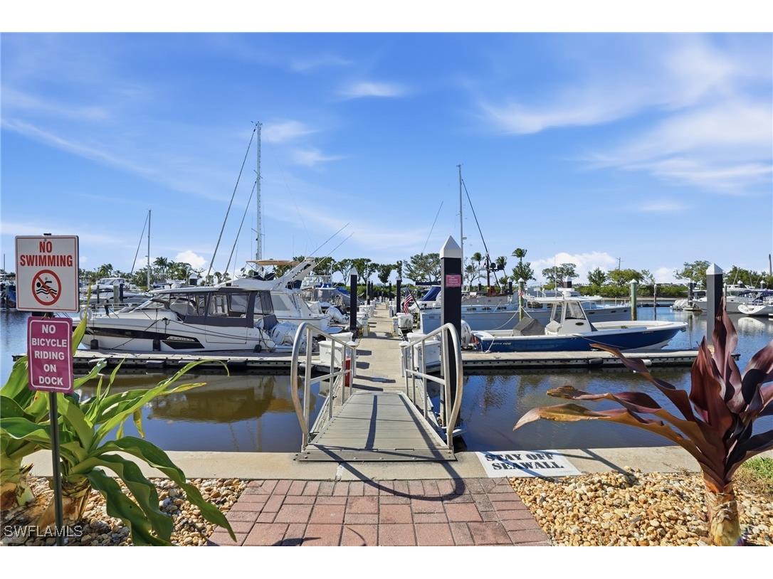 48' BOAT SLIP G-18 Gulf Harbour Marina Fort Myers FL 33908 226004069 image2