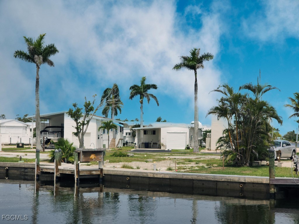 48 Doubloon Way Fort Myers Beach FL 33931 2026000118 image2