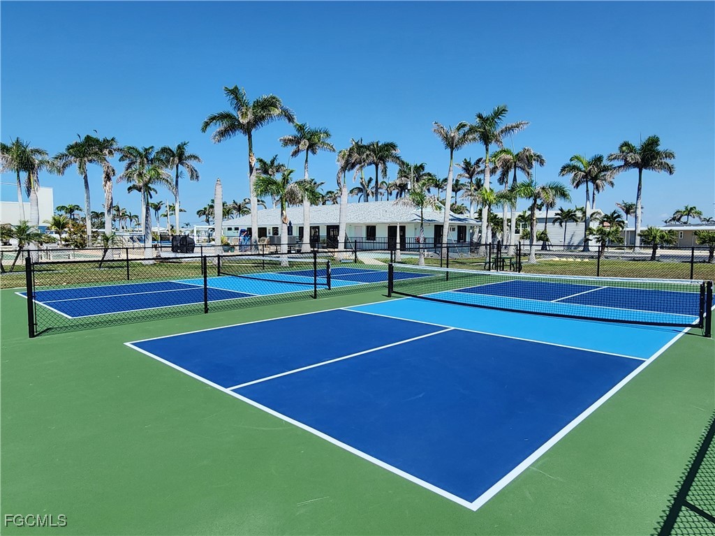 48 Doubloon Way Fort Myers Beach FL 33931 2026000118 image9