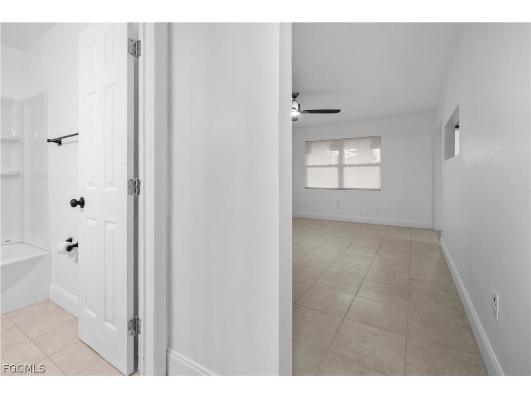 48 Victoria Drive North Fort Myers FL 33917 2026013604 image17