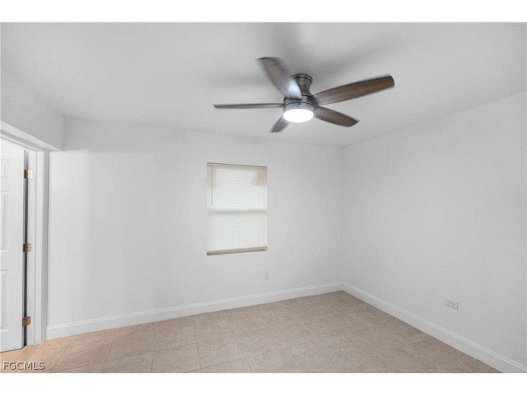 48 Victoria Drive North Fort Myers FL 33917 2026013604 image20