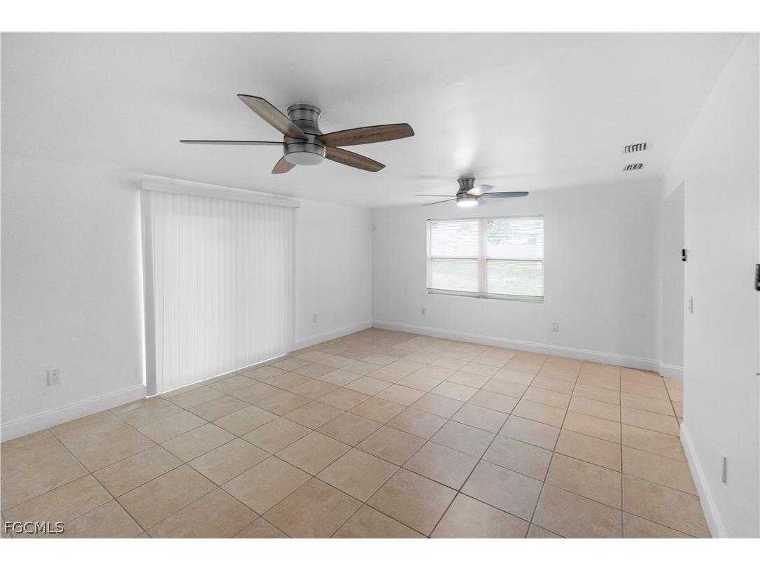 48 Victoria Drive North Fort Myers FL 33917 2026013604 image30