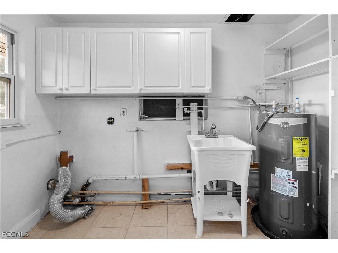 48 Victoria Drive North Fort Myers FL 33917 2026013604 image38