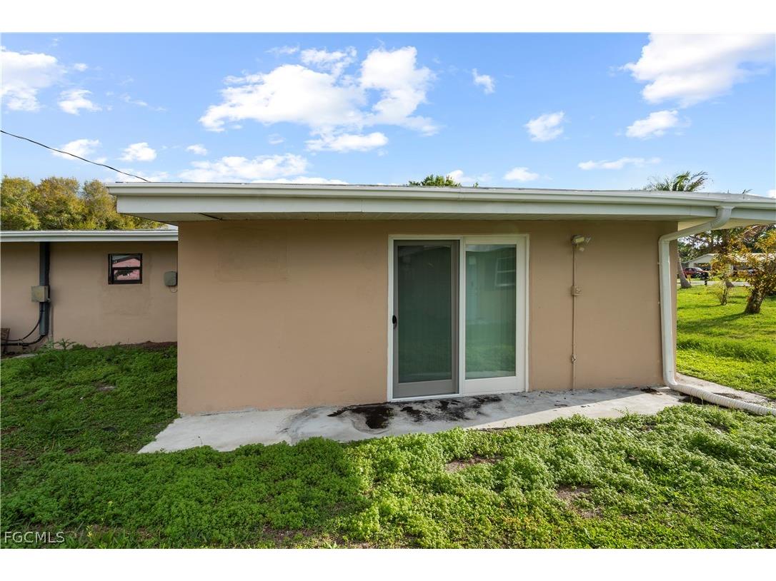 48 Victoria Drive North Fort Myers FL 33917 2026013604 image42