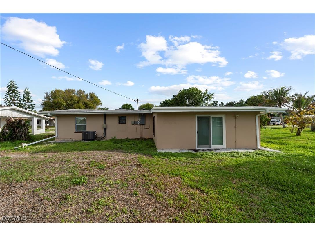 48 Victoria Drive North Fort Myers FL 33917 2026013604 image43