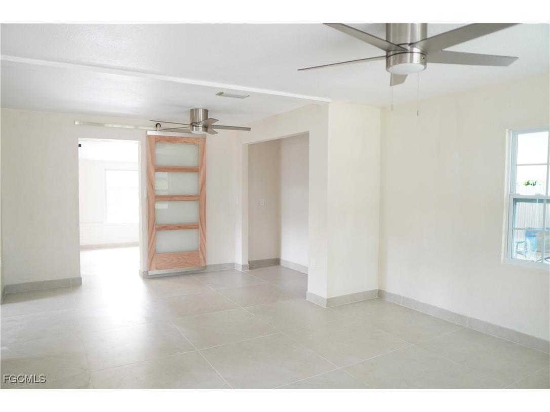 48 W North Shore Avenue North Fort Myers FL 33903 2026004657 image12