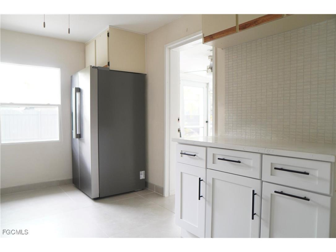 48 W North Shore Avenue North Fort Myers FL 33903 2026004657 image13