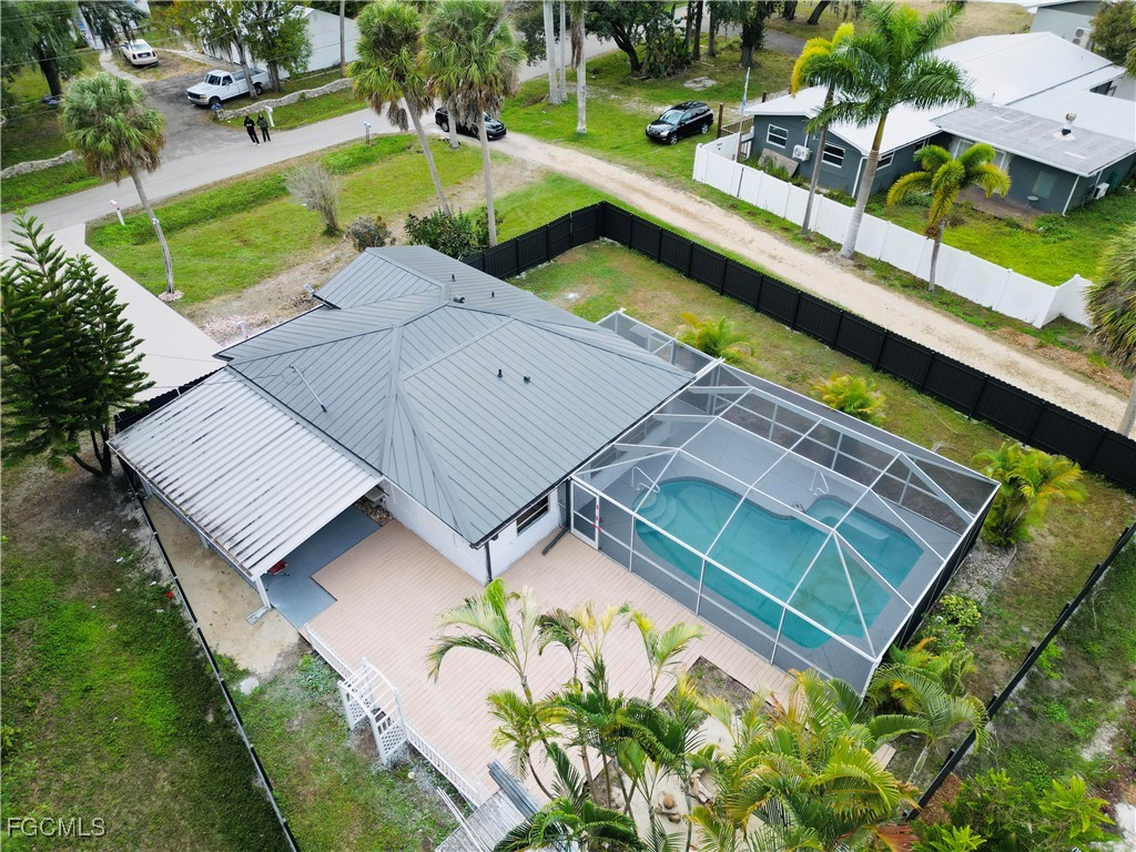 48 W North Shore Avenue North Fort Myers FL 33903 2026004657 image2