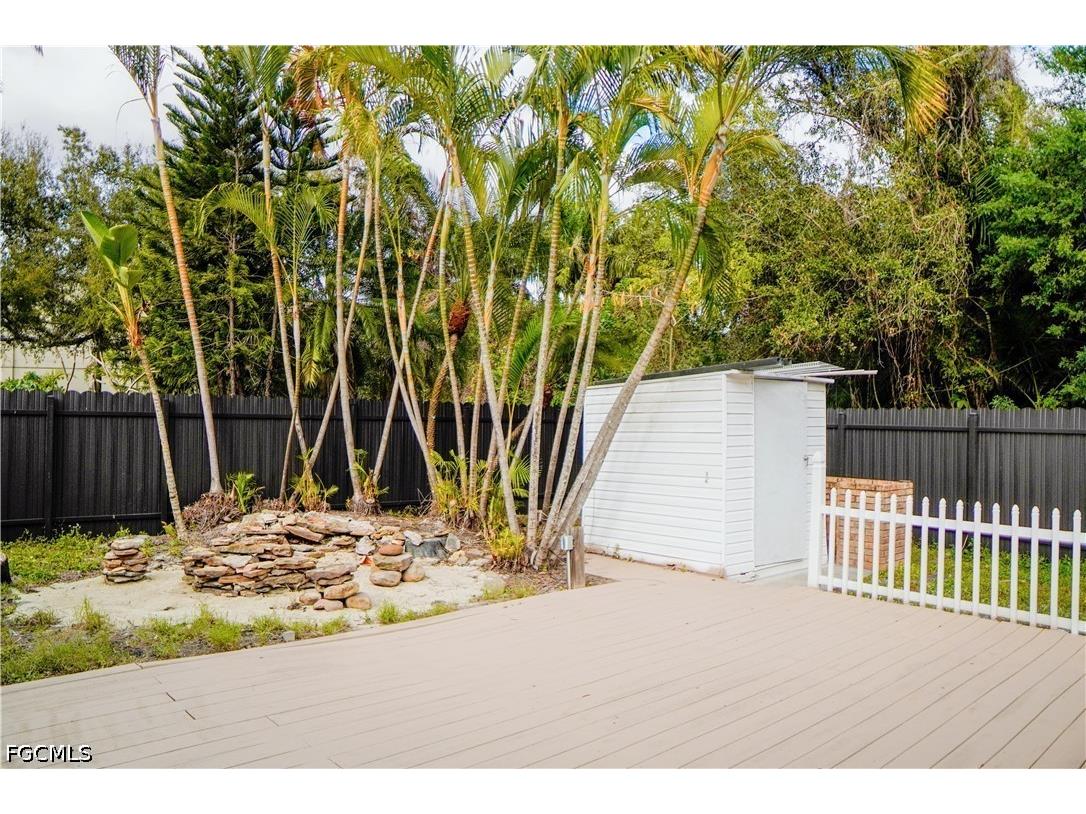 48 W North Shore Avenue North Fort Myers FL 33903 2026004657 image34