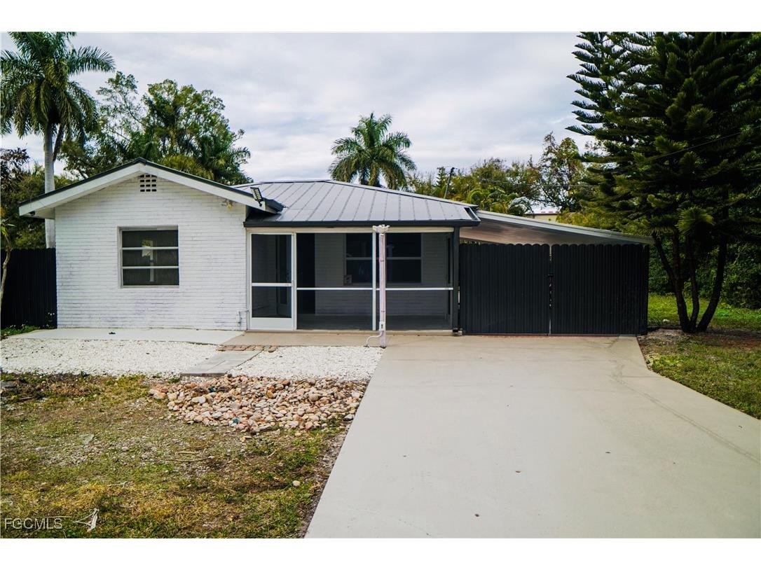 48 W North Shore Avenue North Fort Myers FL 33903 2026004657 image41