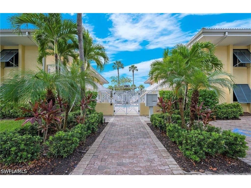 480 5th Street S #202 Naples FL 34102 226020598 image11