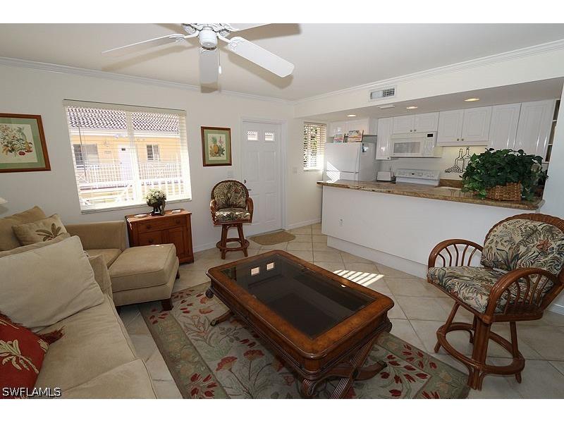 480 5th Street S #202 Naples FL 34102 226020598 image5