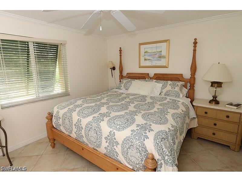 480 5th Street S #202 Naples FL 34102 226020598 image8