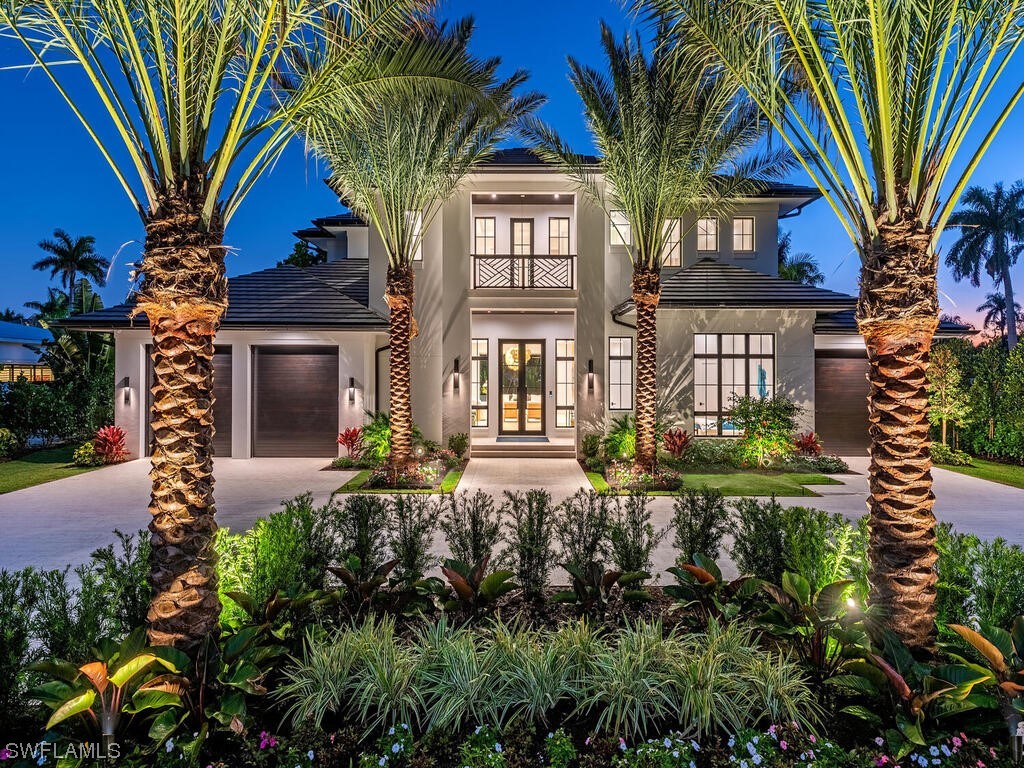 480 Spinnaker Drive Naples FL 34102 224012823 image1