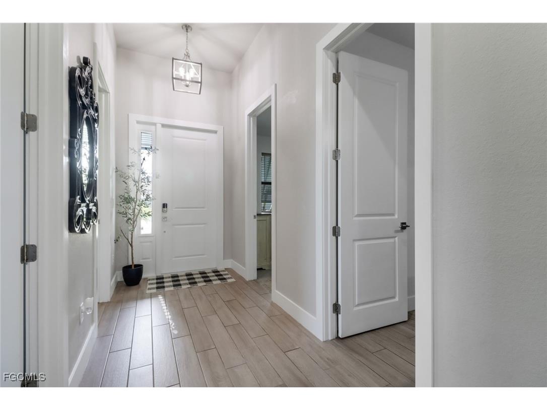 4800 SW 24th Avenue Cape Coral FL 33914 2025003049 image2