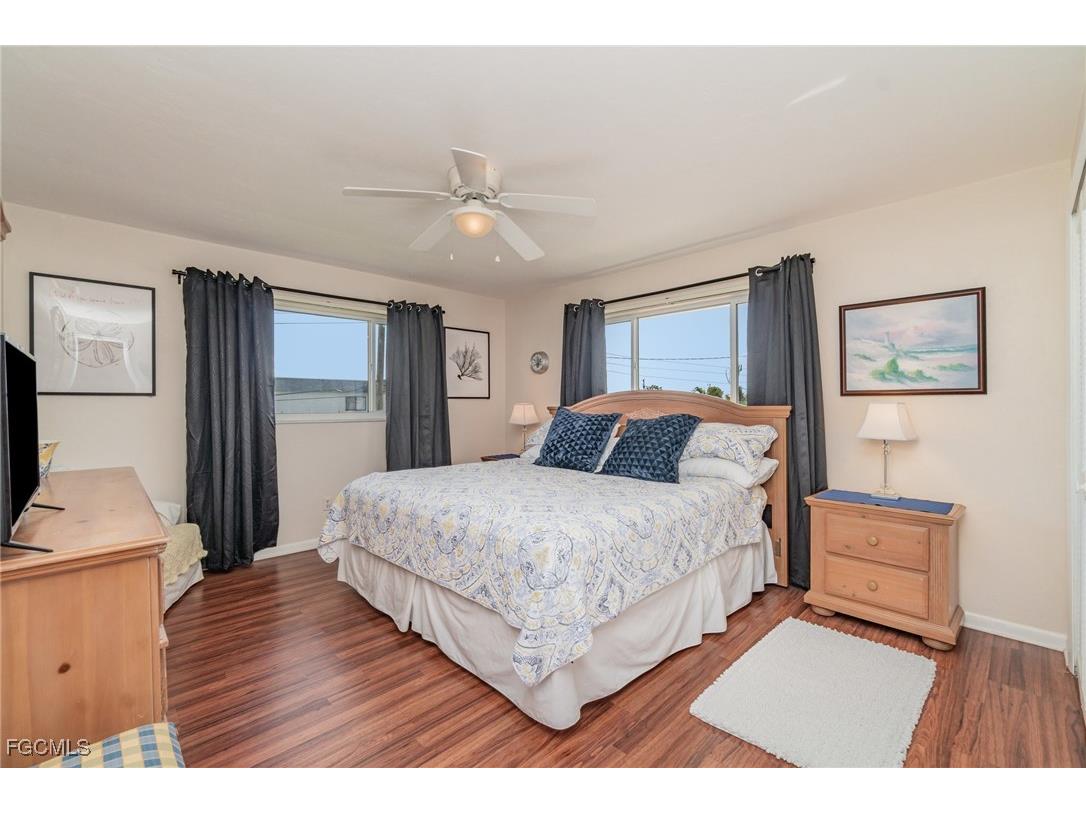 4802 Tudor Drive #201 Cape Coral FL 33904 2025020437 image13