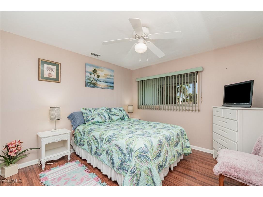 4802 Tudor Drive #201 Cape Coral FL 33904 2025020437 image14