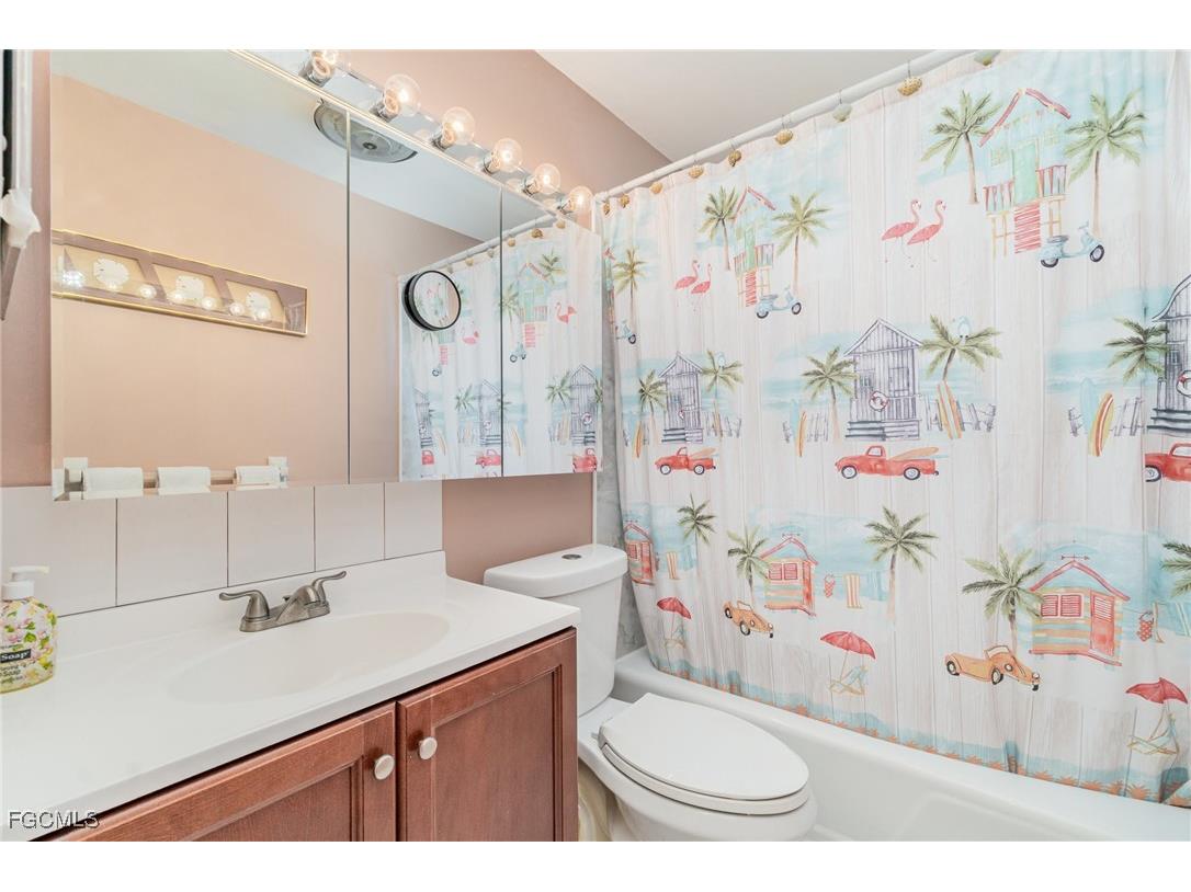 4802 Tudor Drive #201 Cape Coral FL 33904 2025020437 image15