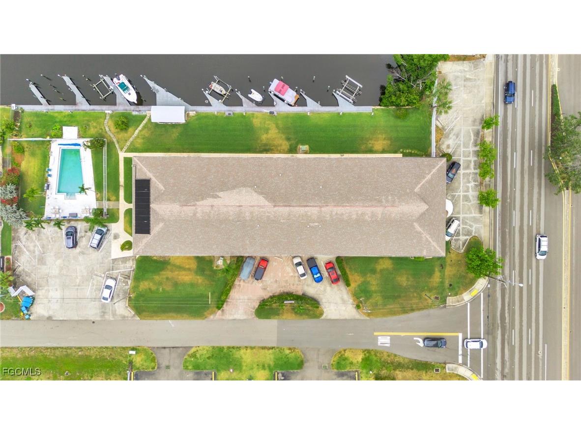 4802 Tudor Drive #201 Cape Coral FL 33904 2025020437 image24