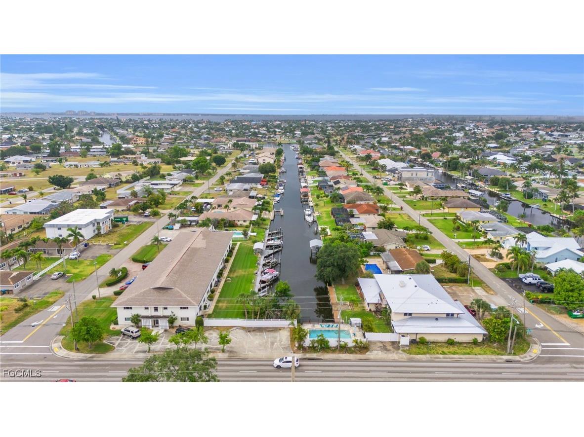 4802 Tudor Drive #201 Cape Coral FL 33904 2025020437 image25