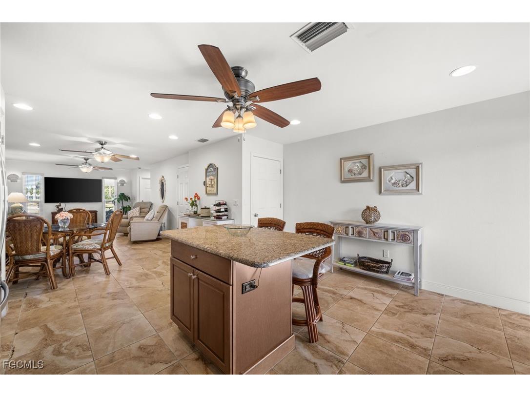 4803 SW Santa Barbara Court #8 Cape Coral FL 33914 2025025107 image10