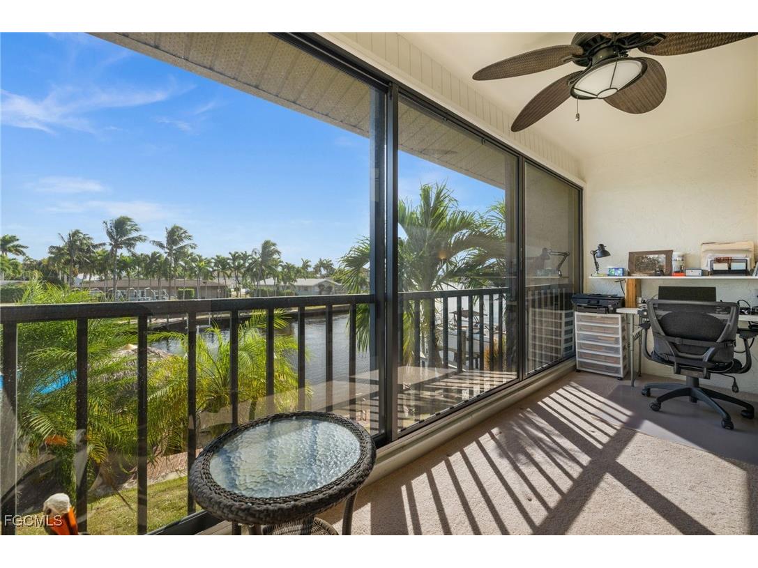 4803 SW Santa Barbara Court #8 Cape Coral FL 33914 2025025107 image23