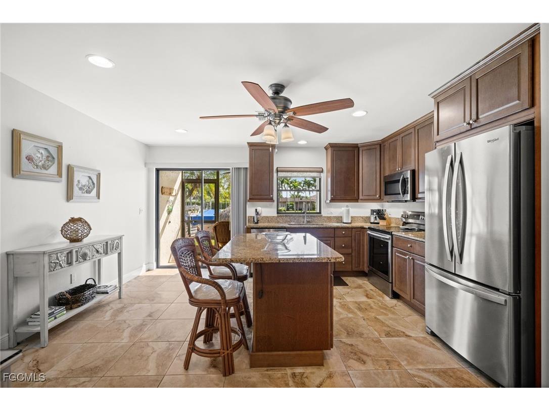 4803 SW Santa Barbara Court #8 Cape Coral FL 33914 2025025107 image8