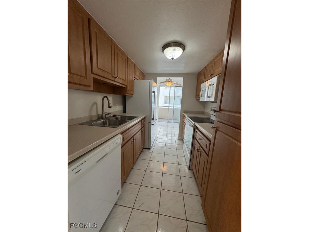 4803 Sunset Court #108 Cape Coral FL 33904 2025023710 image10