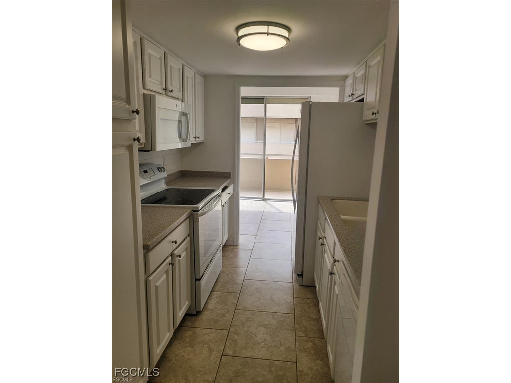 4803 Sunset Court #606 Cape Coral FL 33904 2025022282 image5