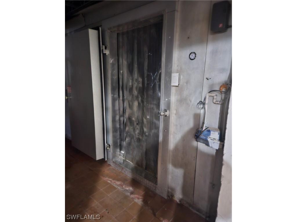 4805 S Cleveland Avenue Fort Myers FL 33907 224002456 image8