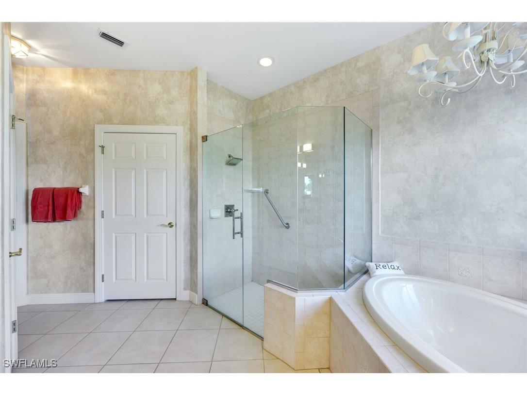 4805 Shinnecock Hills Court #102 Naples FL 34112 225071863 image14
