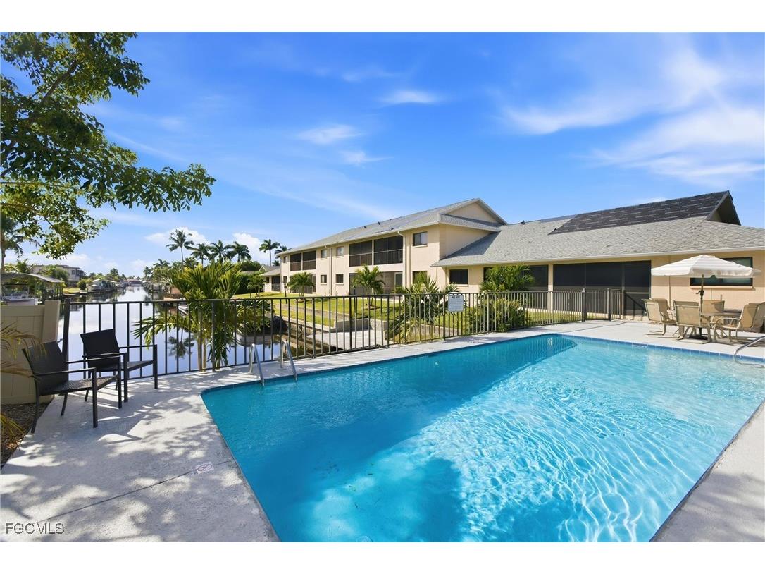 4805 Sorrento Court #102 Cape Coral FL 33904 2025021389 image32