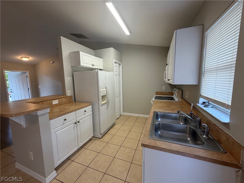 4807 5th Street W Lehigh Acres FL 33971 2026009658 image4