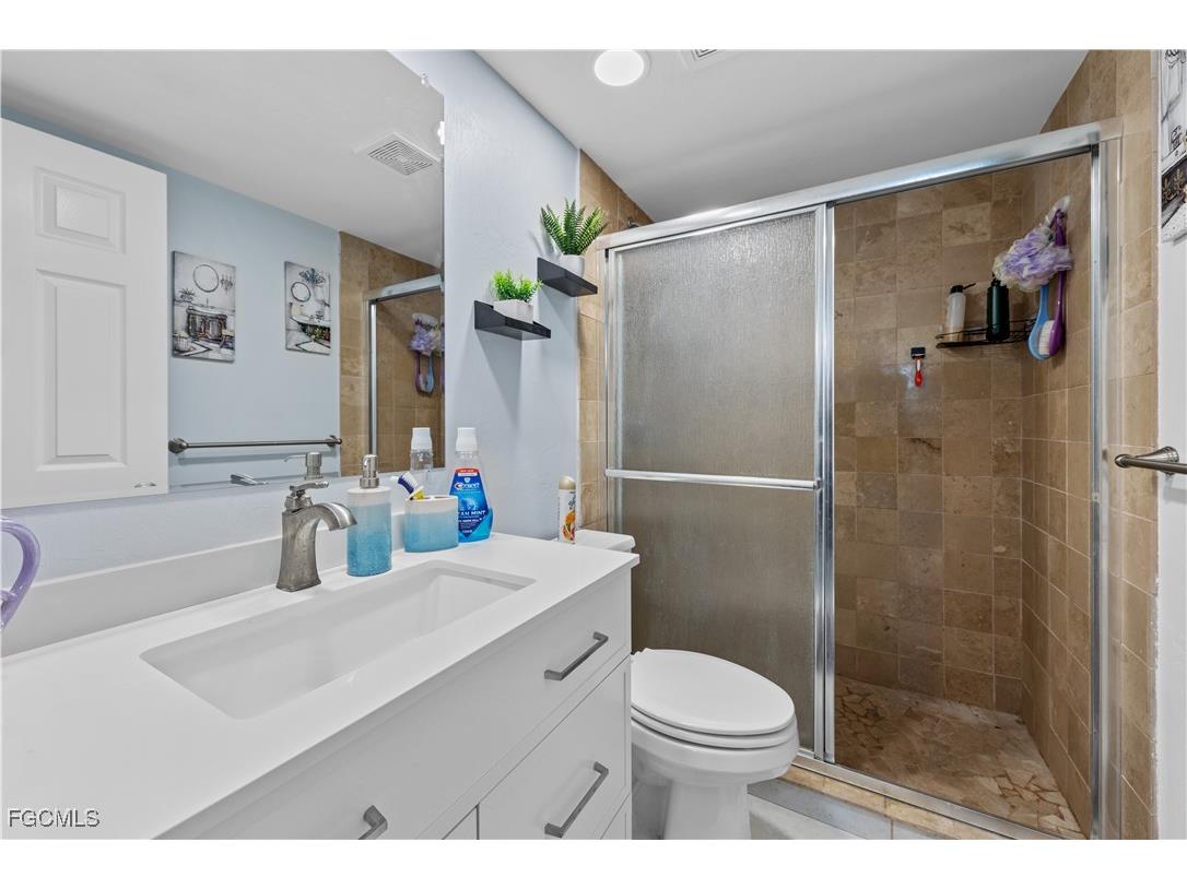 4807 Sunset Court #405 Cape Coral FL 33904 2025025954 image14