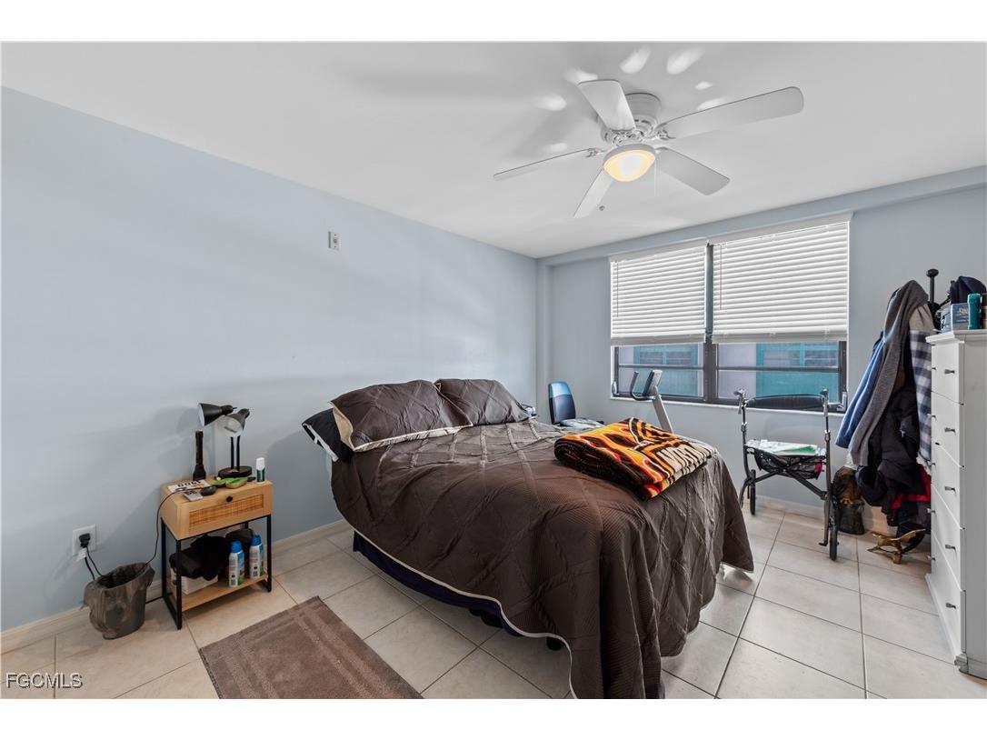 4807 Sunset Court #405 Cape Coral FL 33904 2025025954 image16