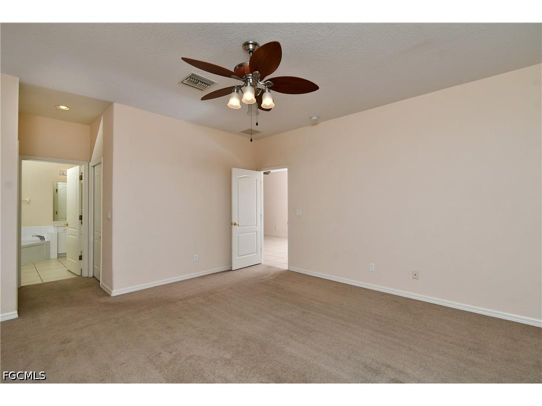 4808 Fairloop Run Lehigh Acres FL 33973 2026020340 image25