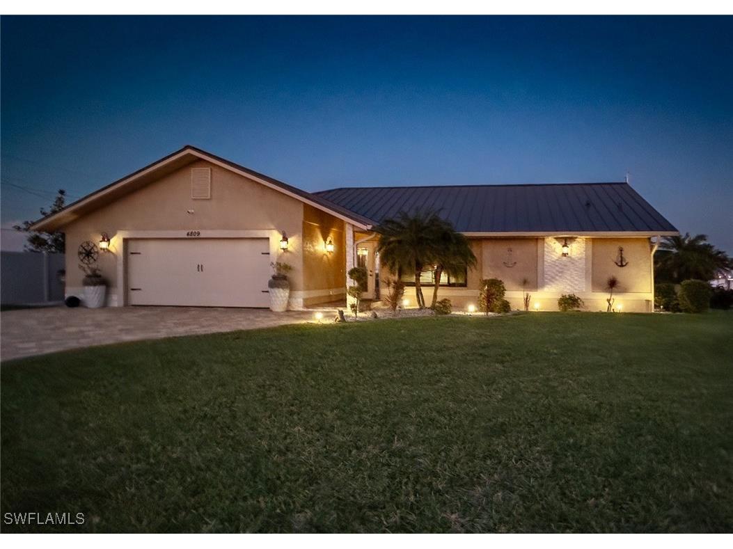 4809 SW Santa Barbara Court Cape Coral FL 33914 224099053 image1