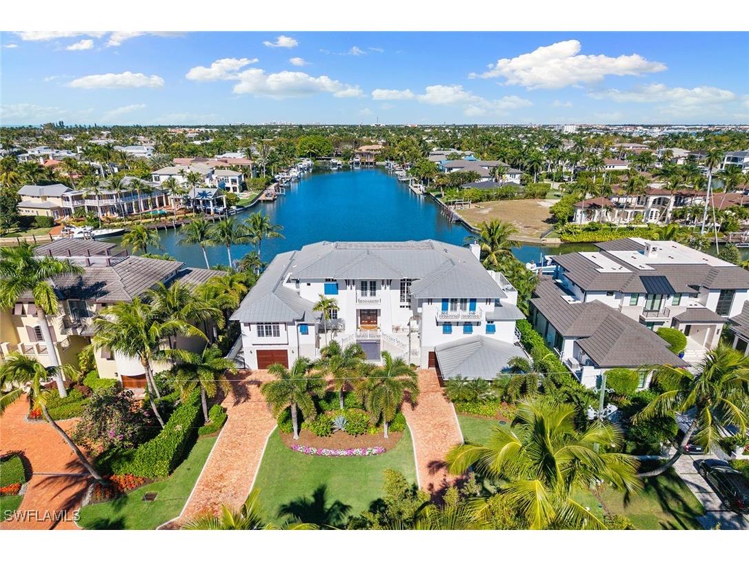 481 21st Avenue S Naples FL 34102 225083057 image1