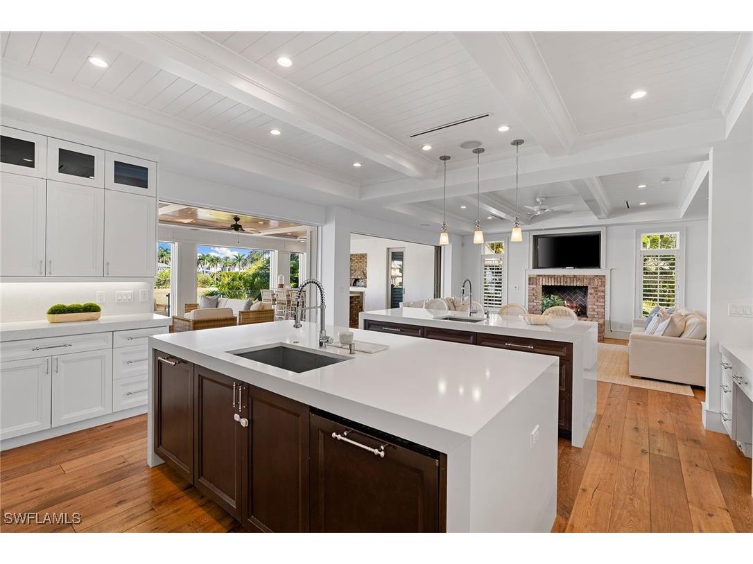 481 21st Avenue S Naples FL 34102 225083057 image10