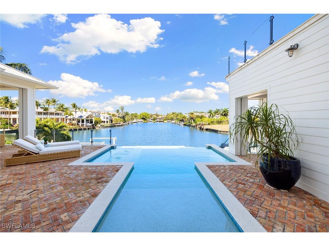 481 21st Avenue S Naples FL 34102 225083057 image18