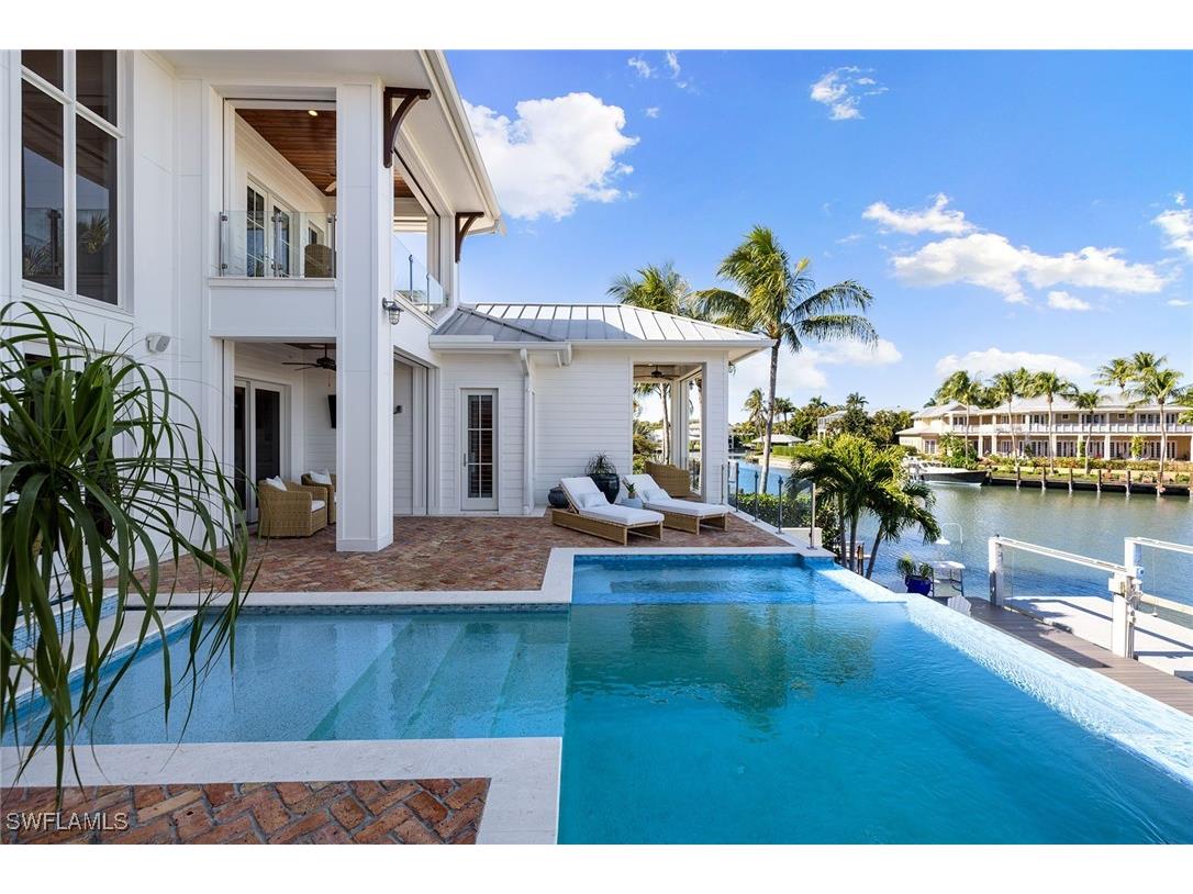 481 21st Avenue S Naples FL 34102 225083057 image19