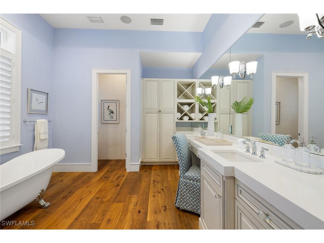 481 21st Avenue S Naples FL 34102 225083057 image24