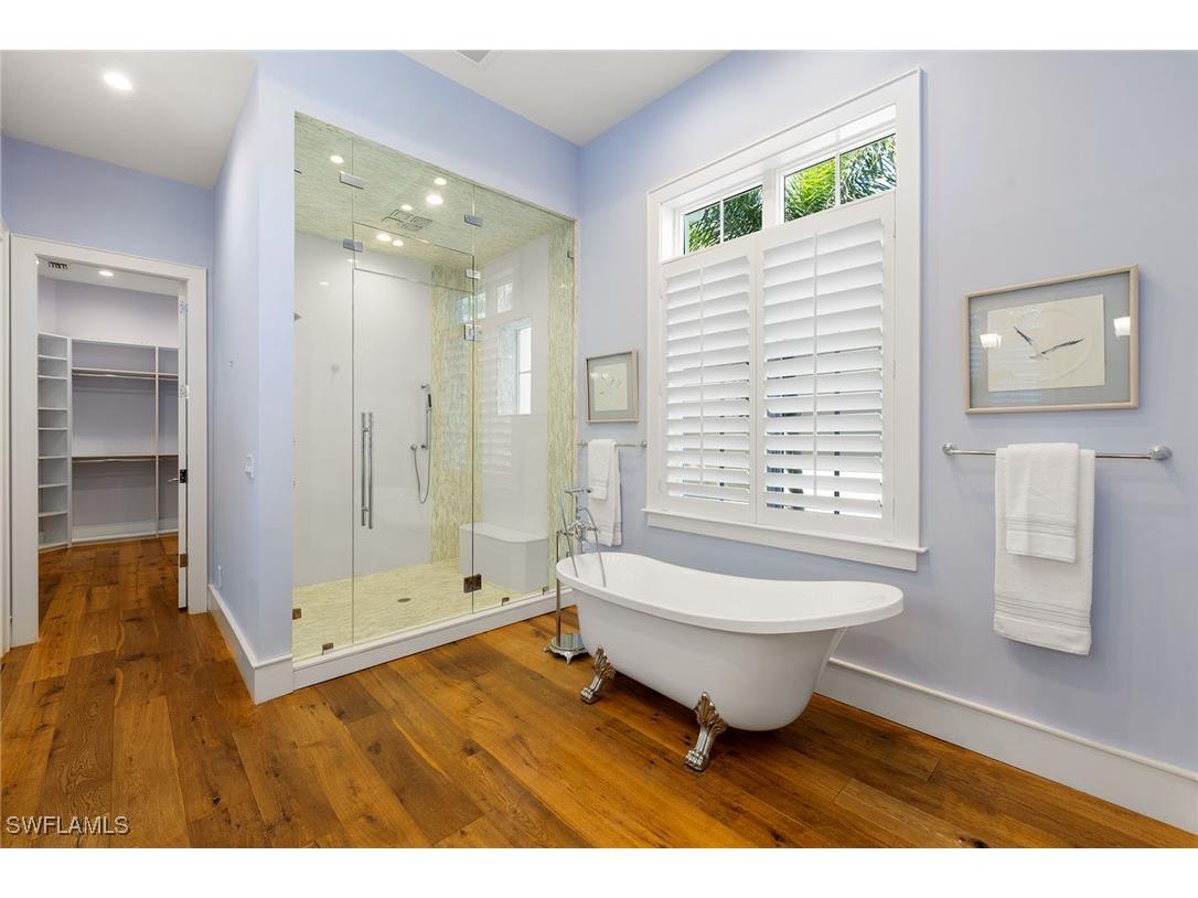 481 21st Avenue S Naples FL 34102 225083057 image25