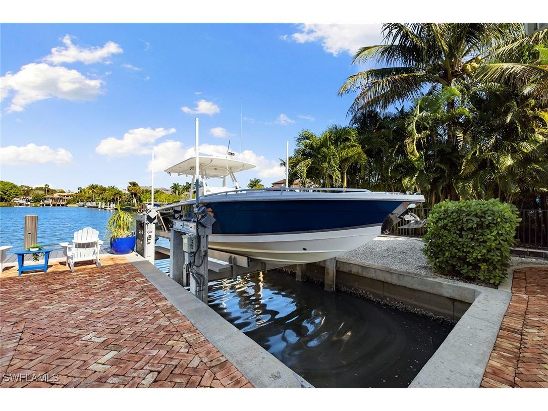 481 21st Avenue S Naples FL 34102 225083057 image44