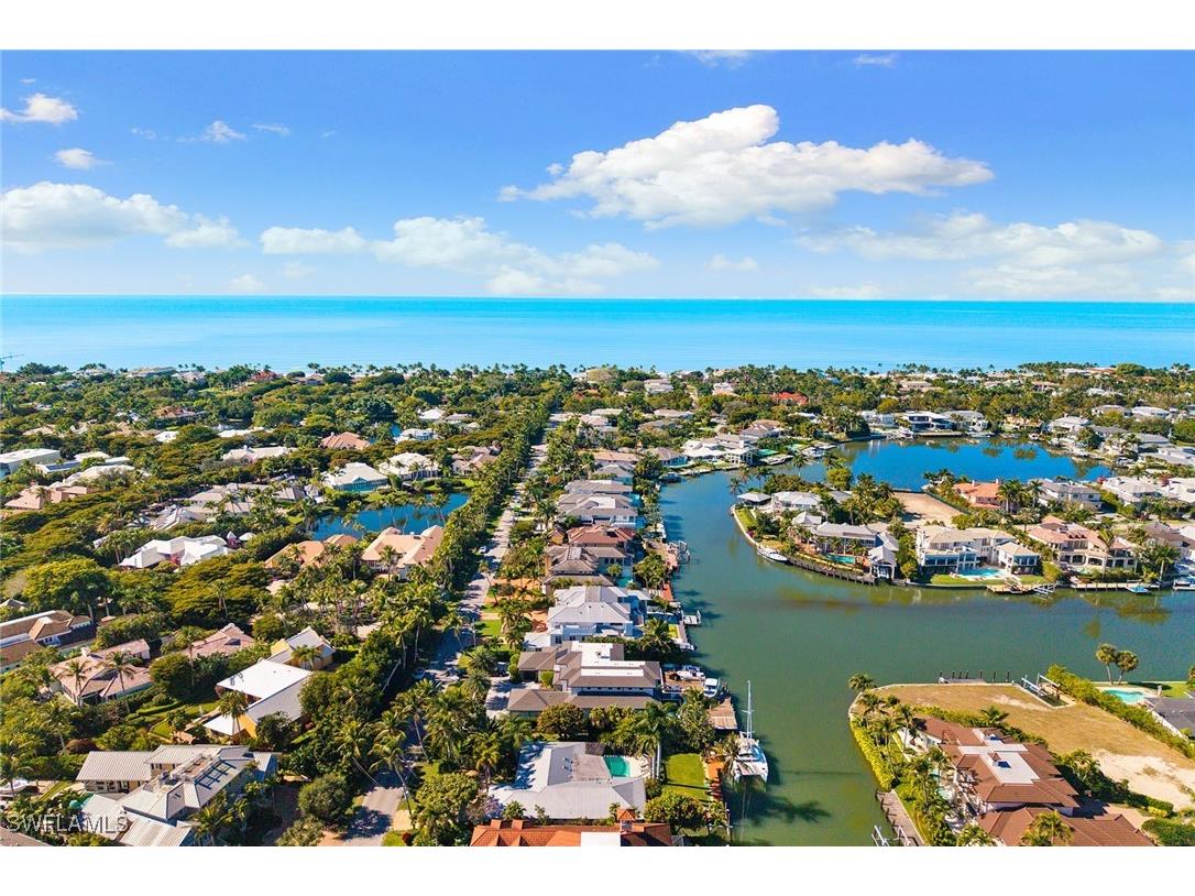 481 21st Avenue S Naples FL 34102 225083057 image47